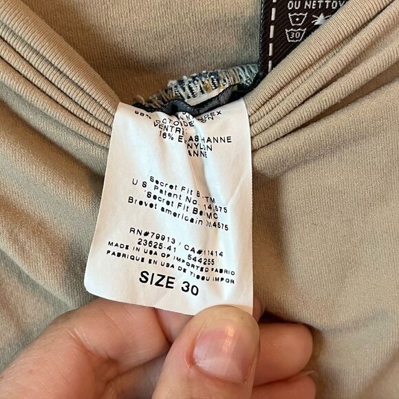 7 For All Mankind Blue and Beige Women Jeans - Picture 4 of 6